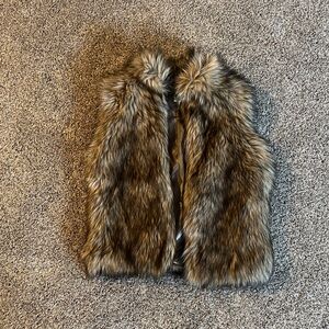 Eddie Bauer womens Faux Fur Vest